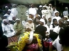 3 हिजाब नृत्य