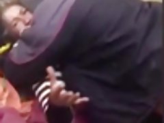 प्यार खेलों बेघर 1