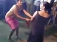 शौकिया सार्वजनिक स्ट्रिपटीज़