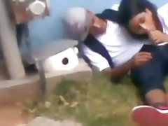 इसे पकड़ लिया! बाहर blowjob