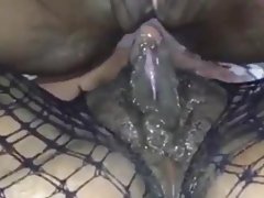 डबल आबनूस clit