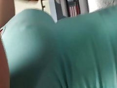 मेरे दोस्तों माँ बड़ा स्तन